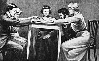 Les tables tournantes