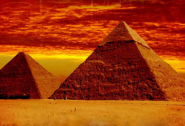 Pyramides