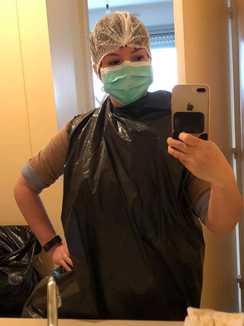 Infirmière en sac poubelle