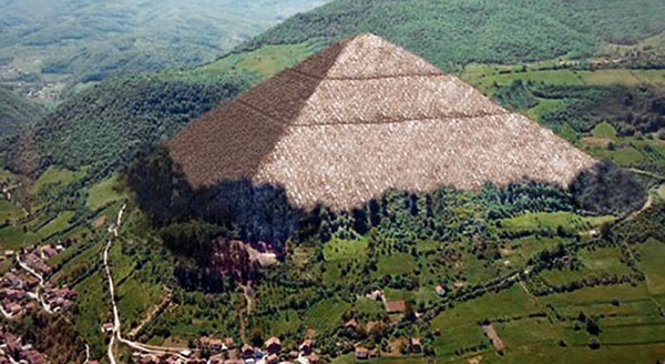 Pyramide sans la végétation