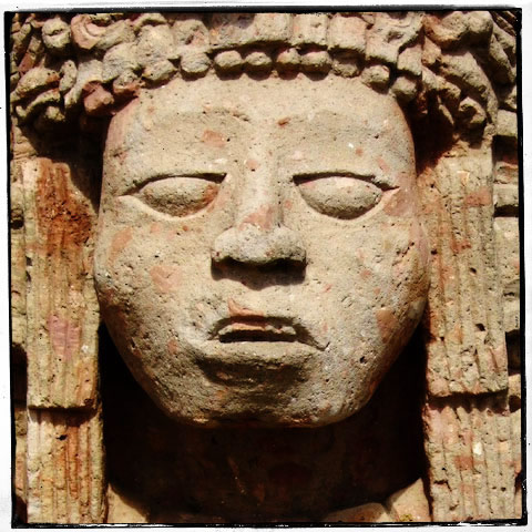 Sculpture Maya