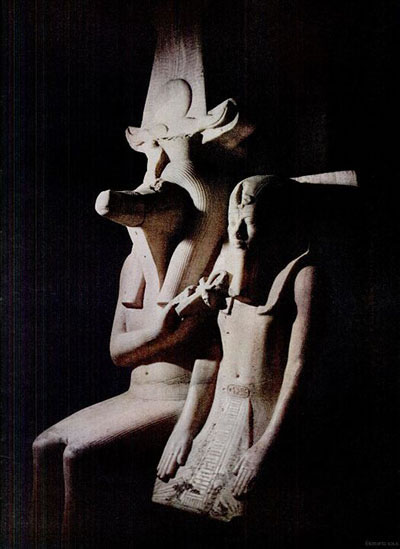 Statues dans l'ancienne Egypte